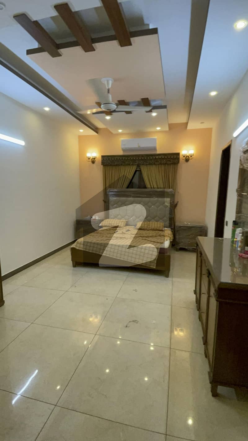 محمد علی سوسائٹی گلشنِ اقبال ٹاؤن کراچی میں 4 کمروں کا 16 مرلہ زیریں پورشن 2 لاکھ میں کرایہ پر دستیاب ہے۔