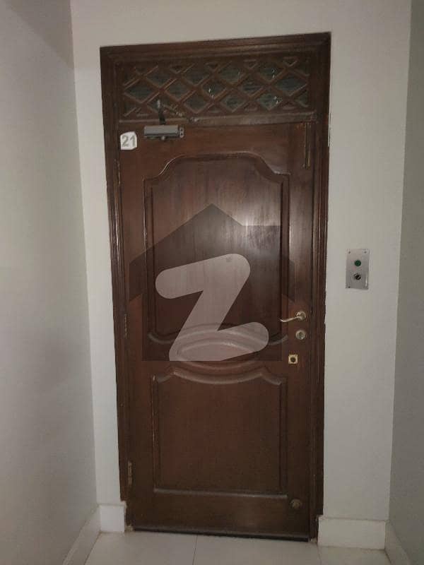 3 3