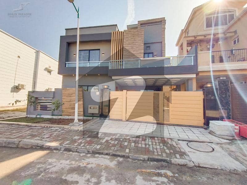 بحریہ ٹاؤن فیز 8 بحریہ ٹاؤن راولپنڈی راولپنڈی میں 5 کمروں کا 12 مرلہ مکان 4.9 کروڑ میں برائے فروخت۔