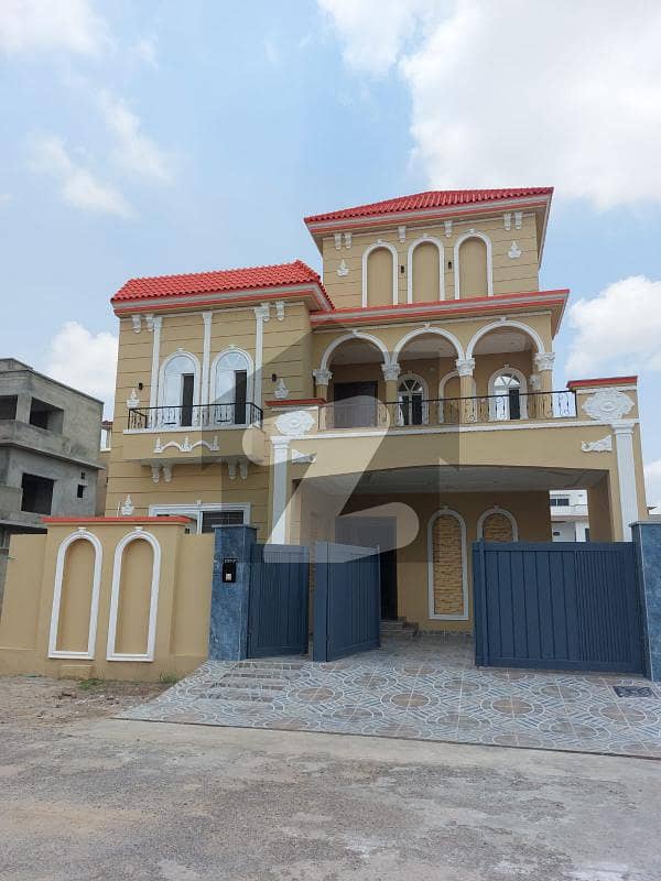 Buy A Centrally Located 2250 Square Feet House In Wapda Town Phase 2 - Block P