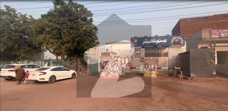 جی ٹی روڈ لاہور میں 9 کنال فیکٹری 45 کروڑ میں برائے فروخت۔ جی ٹی روڈ لاہور میں 9 کنال فیکٹری 45 کروڑ میں برائے فروخت۔