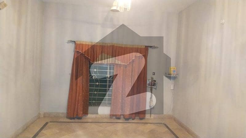 17 Marla Single Storey House For Rent Amin Town Canal Road Faisalabad