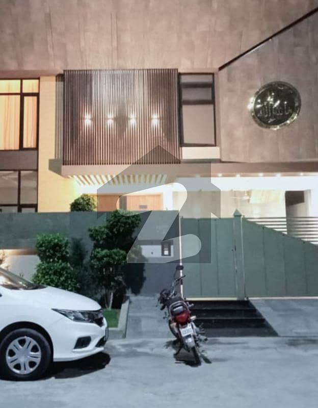 Canal Road Abdullah Garden Society Boundary Wall Faisalabad Vip