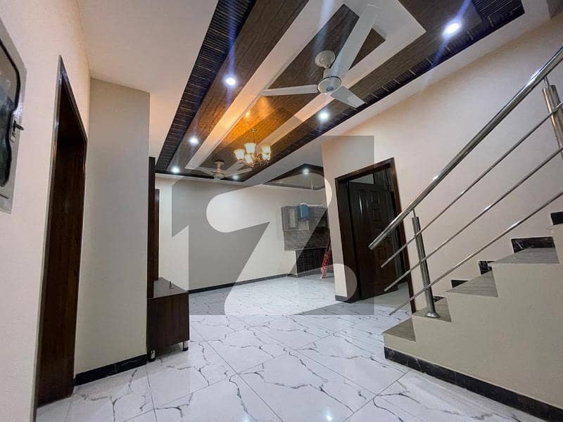 5 Marla Brand New Beautiful House Eden Boulevard Housing Scheme