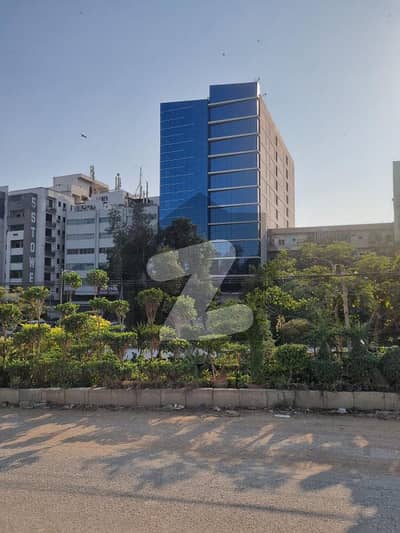ہل پارک کراچی میں 10 کمروں کا 1.78 کنال دفتر 12 لاکھ میں کرایہ پر دستیاب ہے۔