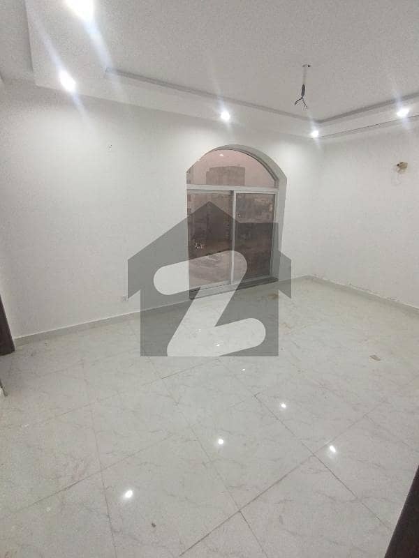اسٹیٹ لائف ہاؤسنگ سوسائٹی لاہور میں 2 کمروں کا 4 مرلہ فلیٹ 40 ہزار میں کرایہ پر دستیاب ہے۔