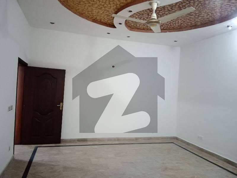 ایچی سن سوسائٹی ۔ بلاک اے ایچیسن سوسائٹی لاہور میں 6 کمروں کا 1 کنال مکان 4.75 کروڑ میں برائے فروخت۔