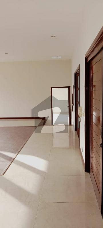 نیوی ہاؤسنگ سکیم زمزمہ زمزمہ,کراچی میں 5 کمروں کا 14 مرلہ مکان 25.0 کروڑ میں برائے فروخت۔