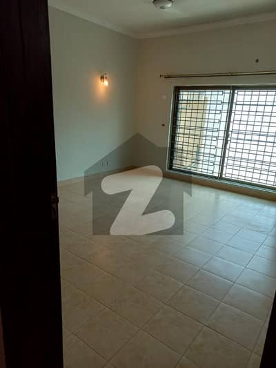 10 Marla Upper Portion Available For Rent Bahria Town