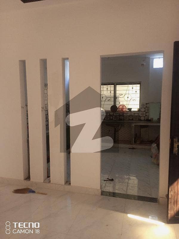 آئی ای پی انجینئرز ٹاؤن ۔ بلاک ایف4 آئی ای پی انجنیئرز ٹاؤن ۔ سیکٹر اے آئی ای پی انجینئرز ٹاؤن لاہور میں 4 کمروں کا 10 مرلہ مکان 90 ہزار میں کرایہ پر دستیاب ہے۔