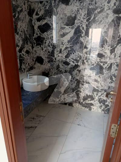 4 Bed Apartment Next To Ocean Mall Dynasty Tower 4 Bed Apartment Next To Ocean Mall Dynasty Tower