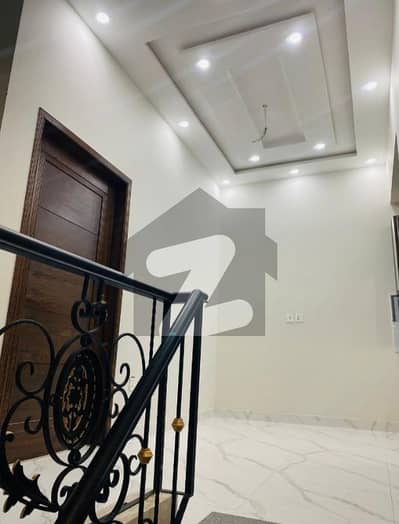 3 Marla Brand New Semi Furnished Double Storey House For Sale