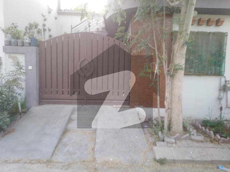 Prime Location 120 Square Yards House In Karachi Is Available For sale