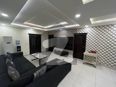 Beautiful 3250'Sq. ft Fully Renovated 3Bedroom Flat Available For Sale In F-11 Markaz Islamabad