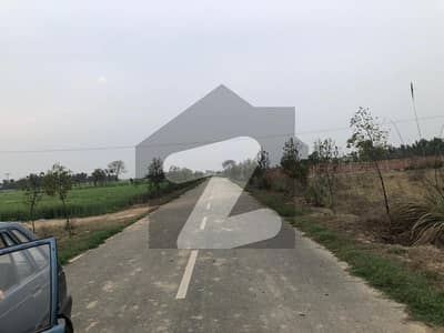 4 Kanal Farmhouse For Sale Prime Location - Harbour Farmhouses - Bedian Road Lahore