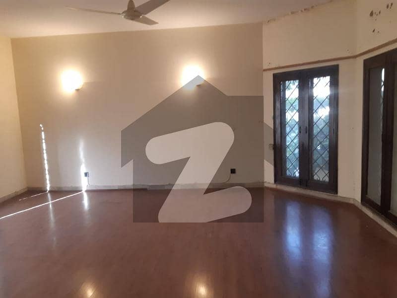 Well Maintained Bungalow For Sale At Main Khayaban E Bahria