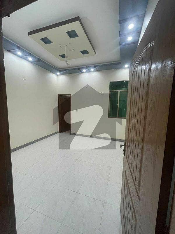 Jauhar Block 2 (3rd Floor With Roof 2 Bed Dd Flat For Sale) GulistaneJauhar Block 2