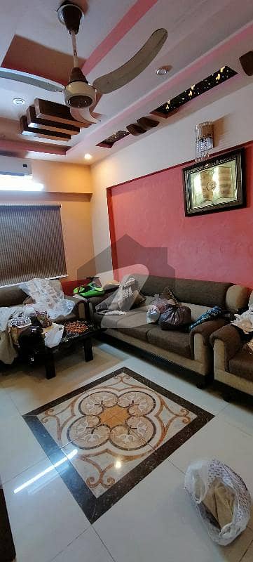 گرومندرچورنگی کراچی میں 2 کمروں کا 4 مرلہ فلیٹ 50 ہزار میں کرایہ پر دستیاب ہے۔