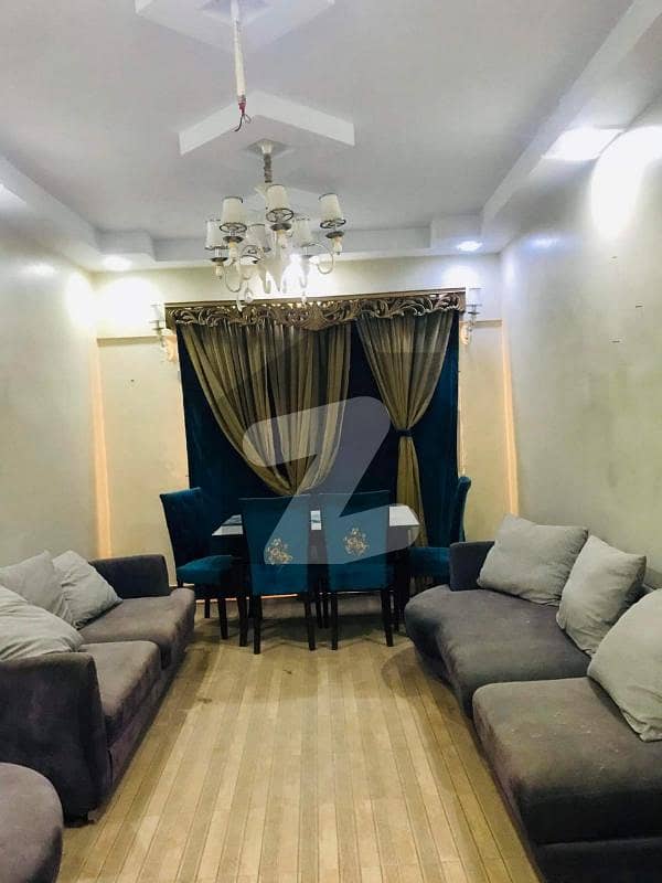 Jahangeer Comforts, 5th floor, 3 bed rooms, drawing room & lounge