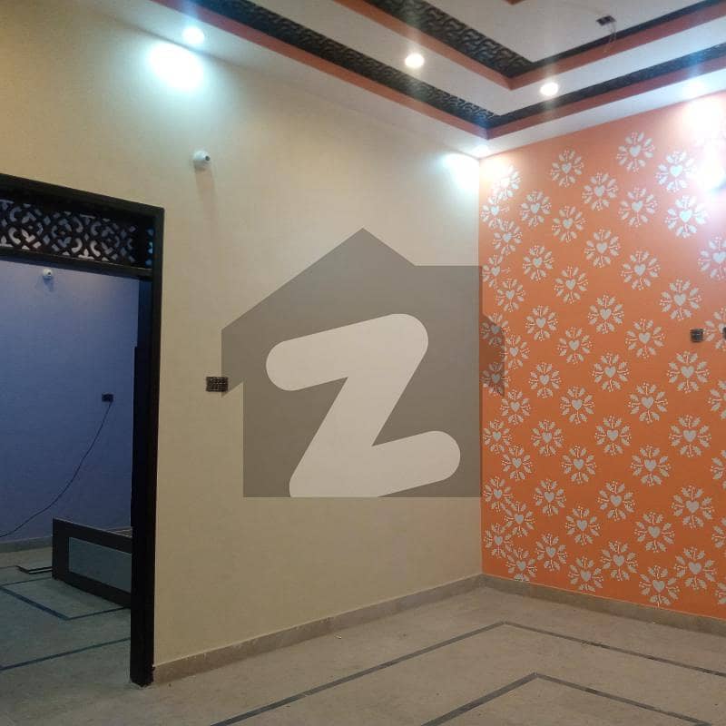 سُرجانی ٹاؤن گداپ ٹاؤن کراچی میں 2 کمروں کا 3 مرلہ فلیٹ 40 لاکھ میں برائے فروخت۔