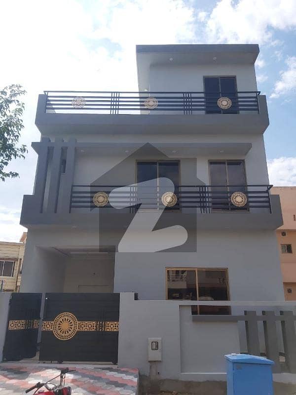 Dha Phase 2 Sector J 4 Marla Brand New House For Sale