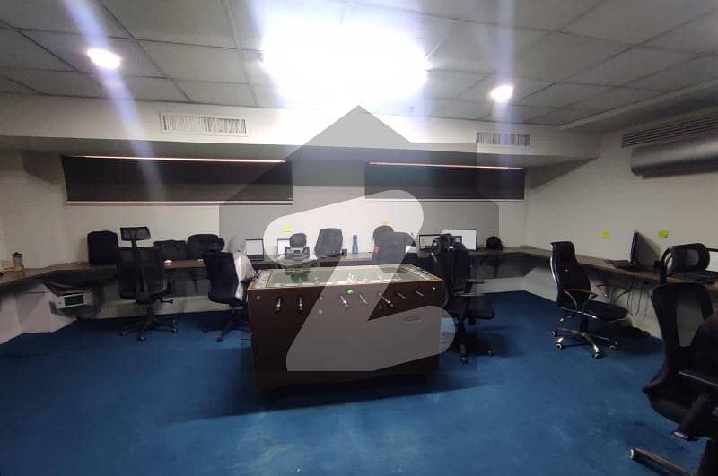 1100 Sft Office For Sale Ideally Located At Mm Alam Road Gulberg Lahore