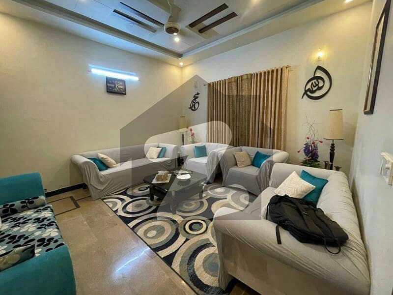 ہادی آباد سکیم 33 کراچی میں 7 کمروں کا 8 مرلہ مکان 2.85 کروڑ میں برائے فروخت۔
