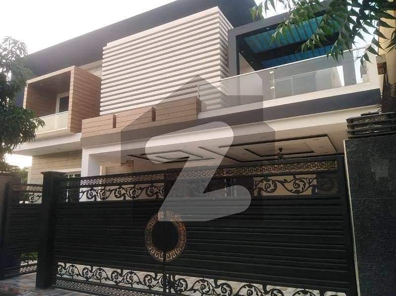 1 Kanal Furnished Used House Available For Sale In Canal View Gujranwala