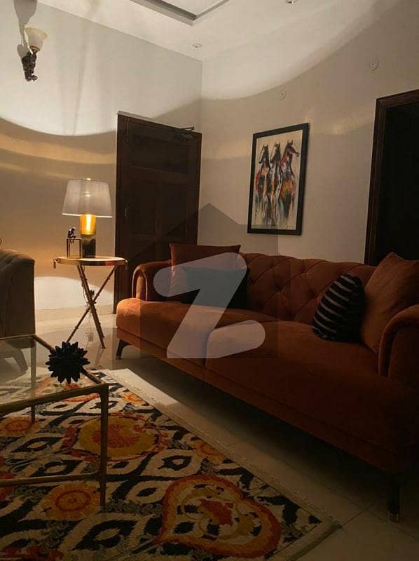 گلبرگ لاہور میں 7 کمروں کا 1 کنال مکان 10.0 کروڑ میں برائے فروخت۔