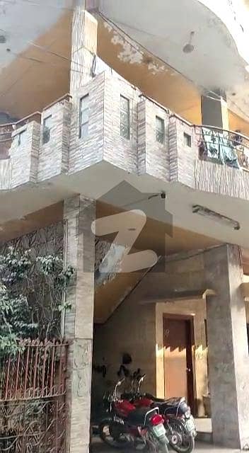 2 Kanal Double Storey Building For Sale In Mozang Chungi, Qartaba Chowk Link Jail Road