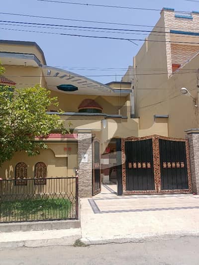 10 Marla Facing Park Used House For Sale In People Colony Gujranwala