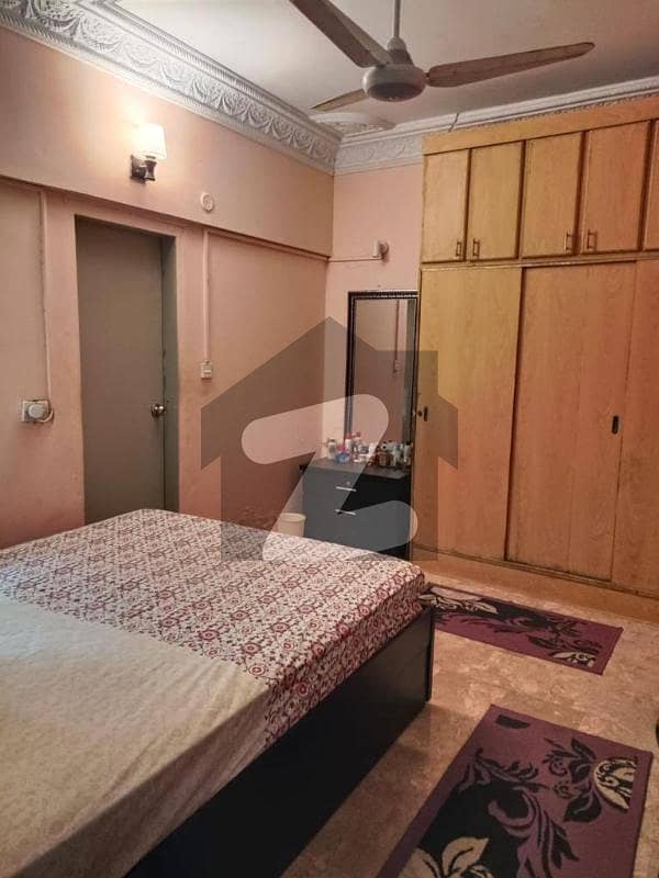 1 Bed Lounge, Well Maintained 3rd Floor, Block 12, Gulistan E Jauhar GulistaneJauhar Block
