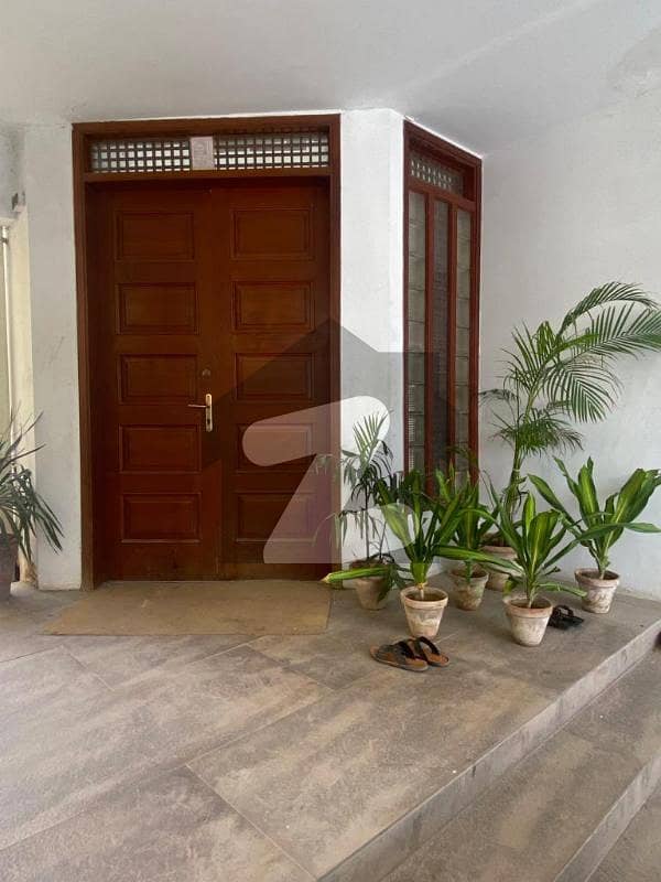 fully furnished Bungalow for rent