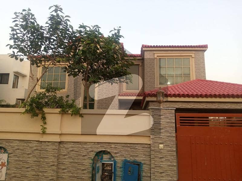 Owner made house for sale in DHA 1 @ investor Rate