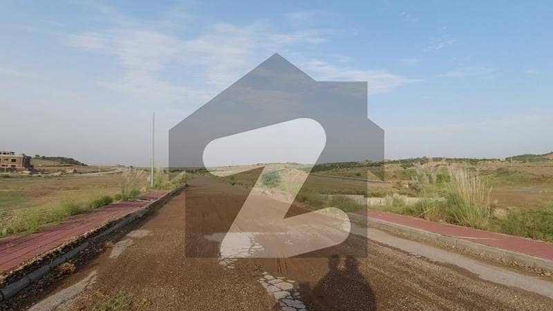 F3 PLOT AVAILABLE IN 200 SERIES IN BAHRIA TOWN PHASE 8