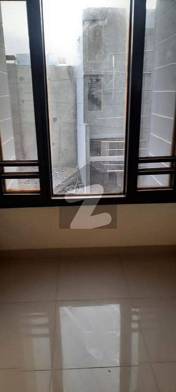 ڈی ایچ اے فیز 7 ایکسٹینشن ڈی ایچ اے ڈیفینس,کراچی میں 4 کمروں کا 4 مرلہ مکان 3.85 کروڑ میں برائے فروخت۔