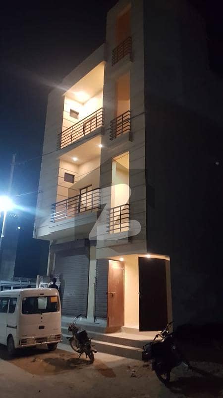 1st And 2nd Floor Flat With Roof For Sale In Diamond City Society On 100 Yards Commercial