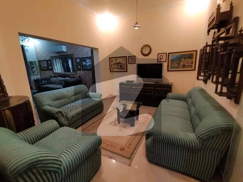 10 Marla Fully Furnished For Rent Short Time And Long Time