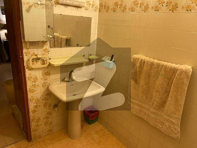 G10/4 Main Service Double Rd. House For Sale G10/4, G10, Islamabad