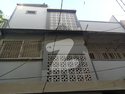 شاہ فیصل کالونی شاہراہِ فیصل کراچی میں 6 کمروں کا 6 مرلہ مکان 2.15 کروڑ میں برائے فروخت۔