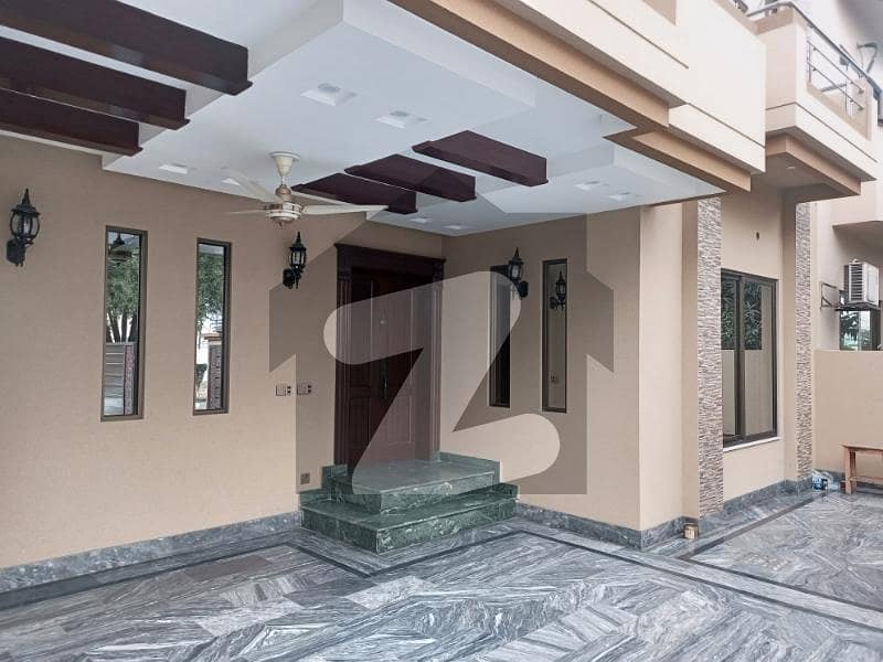 10 Marla Double Storey House Is Available For Sale In Tariq Gardens