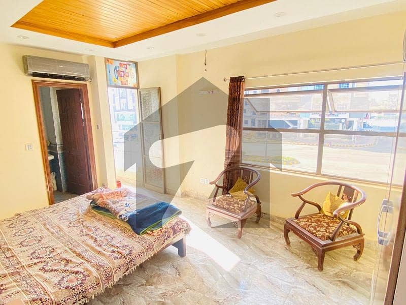 Single Bed Room With Attached Bath & Open Kitchen Single Bed Room With Attached Bath & Open Kitchen