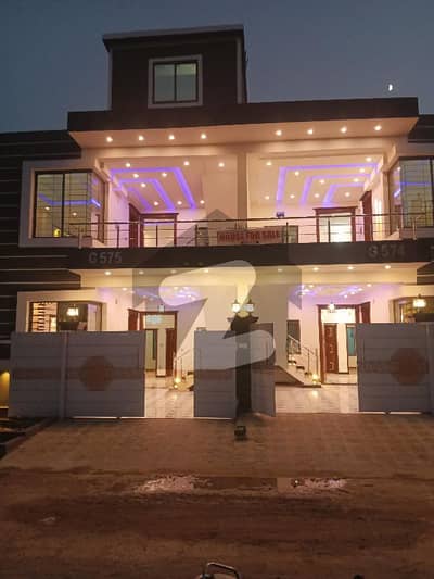 صنوبر سٹی اڈیالہ روڈ,راولپنڈی میں 4 کمروں کا 5 مرلہ مکان 1.35 کروڑ میں برائے فروخت۔