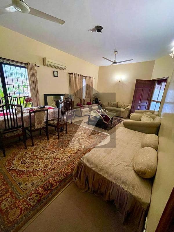 Town House In Pechs Available For Sale PECHS Block 6, PECHS, Jamshed