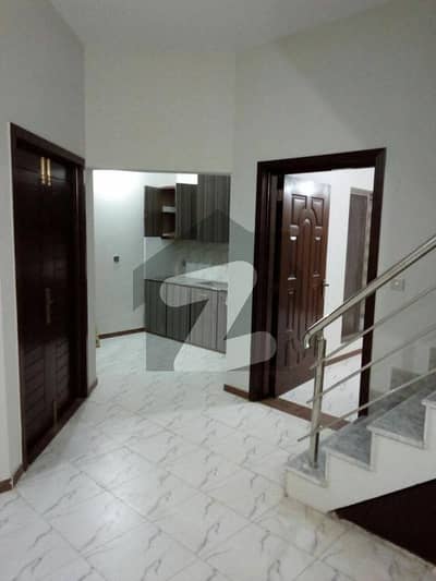 ایڈن ویلی فیصل آباد میں 3 کمروں کا 3 مرلہ مکان 1.2 کروڑ میں برائے فروخت۔
