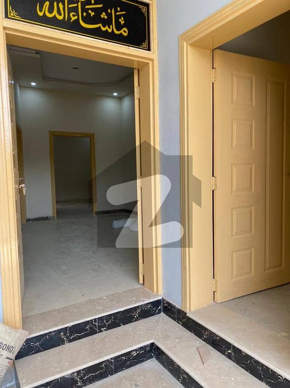 گلشنِ ناصر رحیم یار خان میں 4 کمروں کا 5 مرلہ مکان 55.0 لاکھ میں برائے فروخت۔