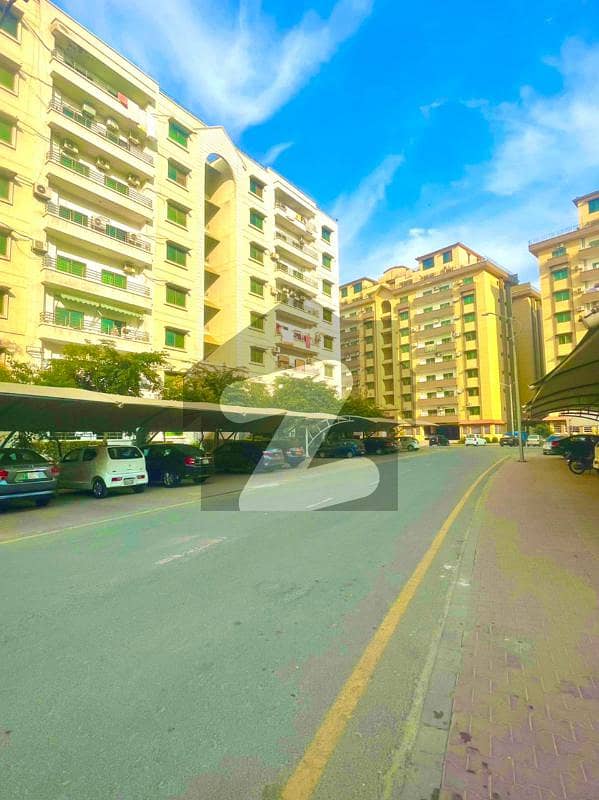 Ideally Located 3 Beds Apartment for Sale at Reasonable Price in Askari 11
