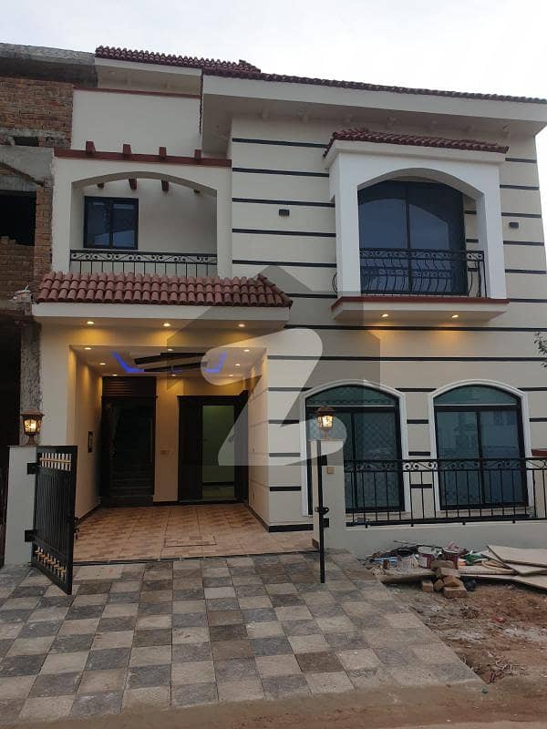 5 Marla Beautiful House For Sale In H-block, Park View City Islamabad