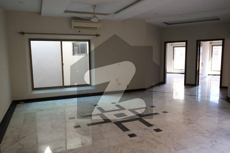 Prime 1 Kanal Upper Portion  For Rent In F-6/1, Islamabad