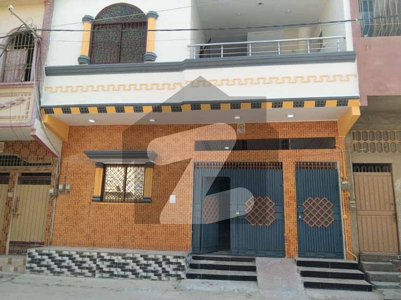 محمّدعلی شہید سوسائٹی شاہ فیصل ٹاؤن کراچی میں 6 کمروں کا 5 مرلہ مکان 1.6 کروڑ میں برائے فروخت۔